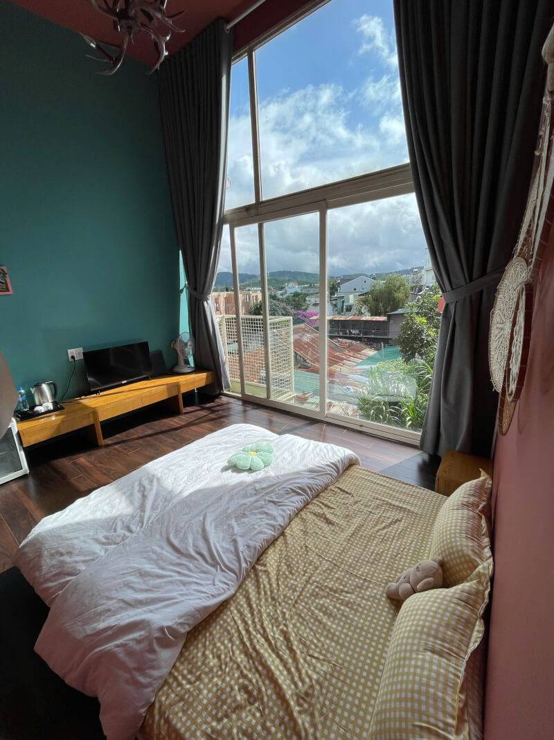 COUPLE ROOM