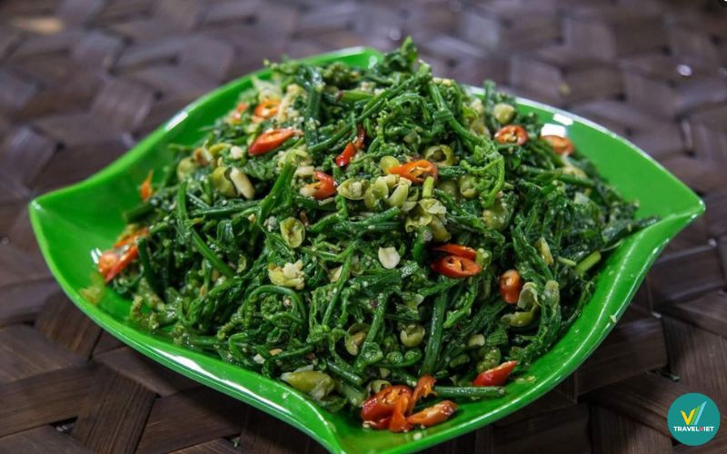 Nộm rau dớn