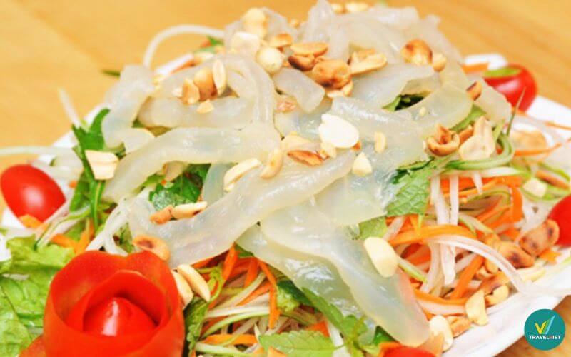 Nộm sứa Cô Tô