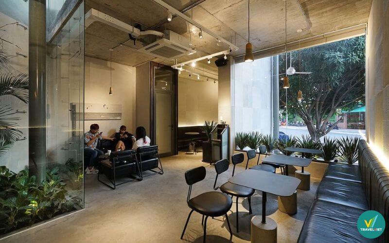 The Wall Coffee