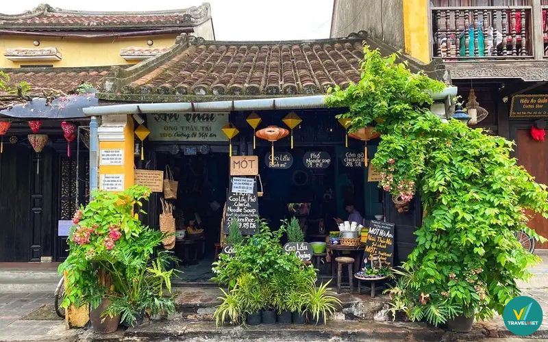 Tiệm Mót